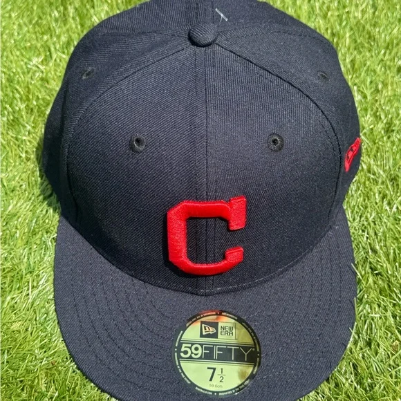 New Era 59Fifty Cleveland Indians Fitted Hat | Size 7 1/2 - Picture 2 of 11